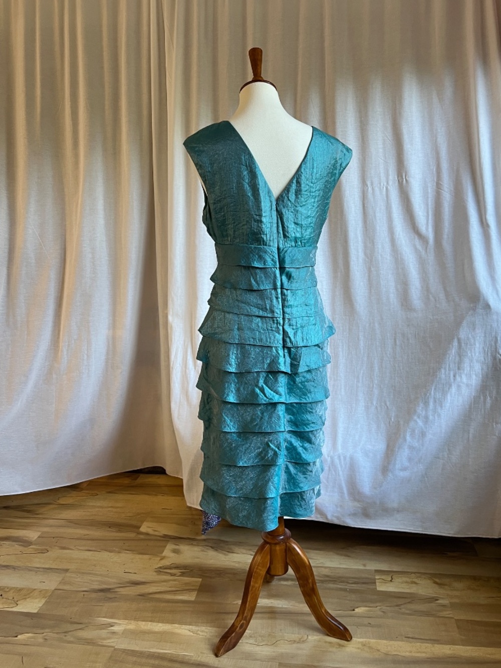 Turquoise Blue Pleated Formal Midi Dress - Picture 6 of 8